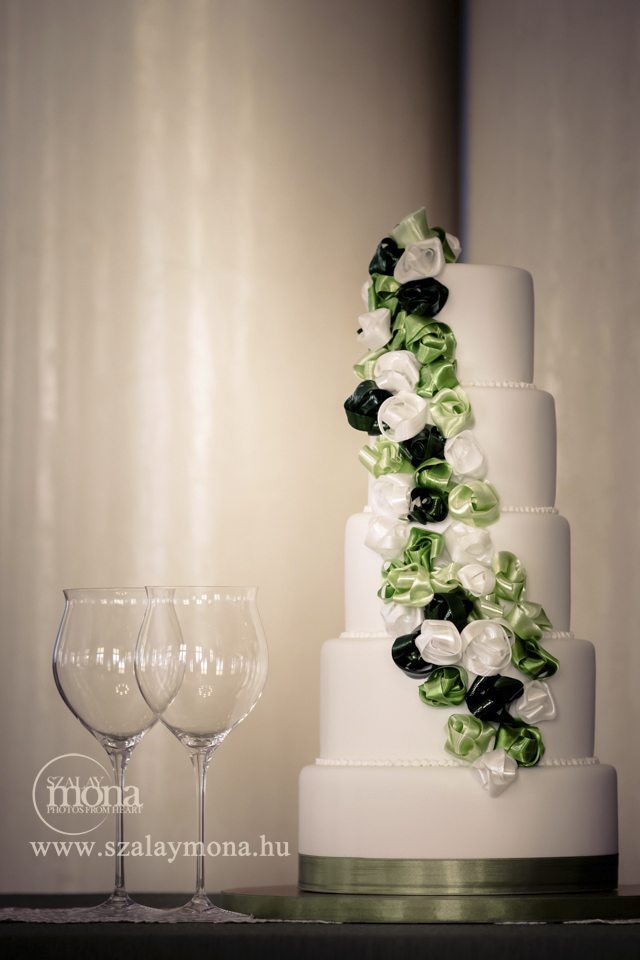 TortaÉsKaramell-esküvői-torták-54141